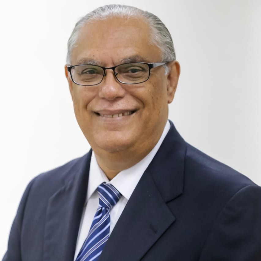 Dr. Pedro Pablo Díaz Vásquez